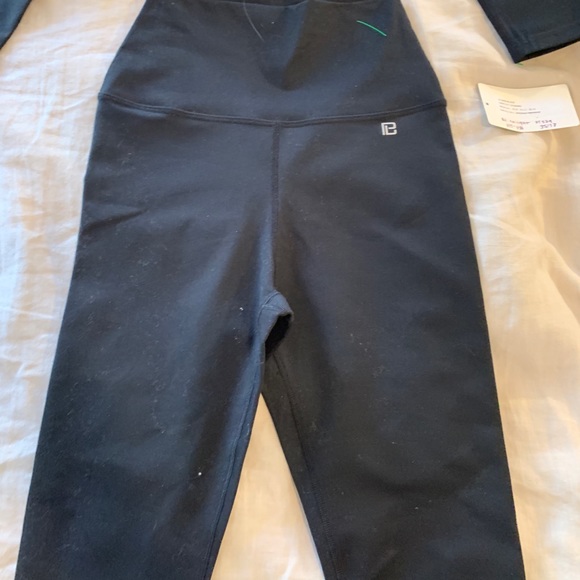 Revolve Bodylanguage  highwaisted legging set S - Picture 2 of 6